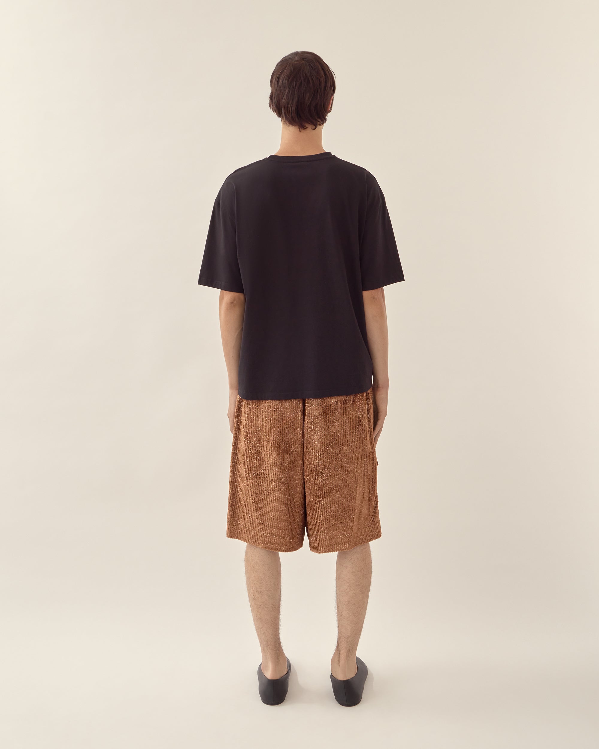 Shell Embroidered Tee