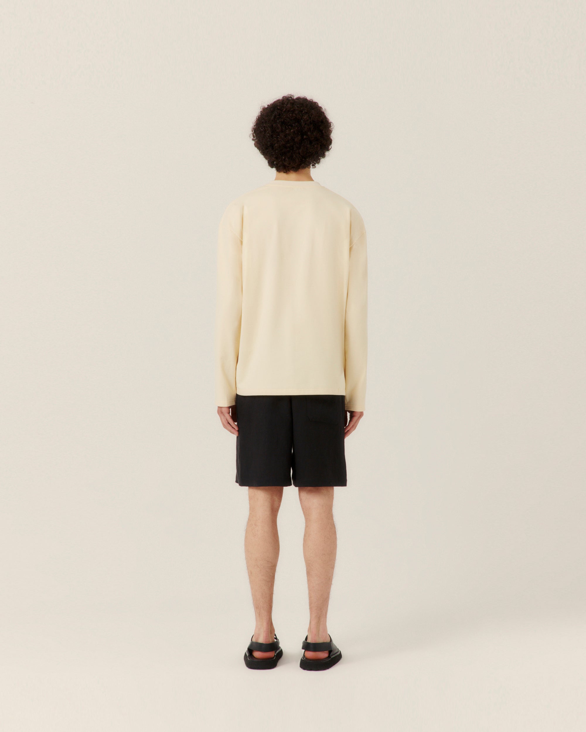 Sunwaves Embroidered Crewneck