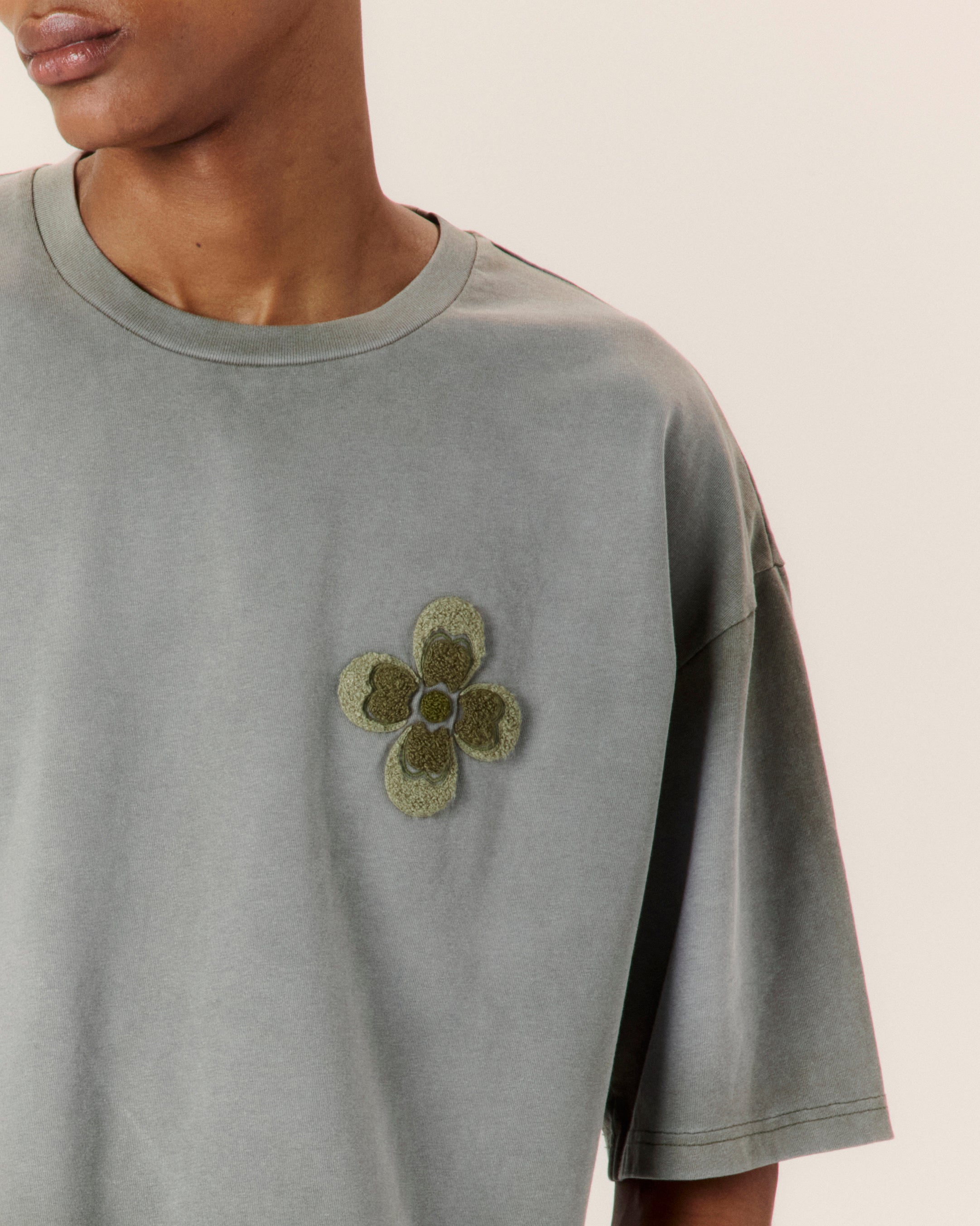 Embroidered Classic Tee - COMMAS