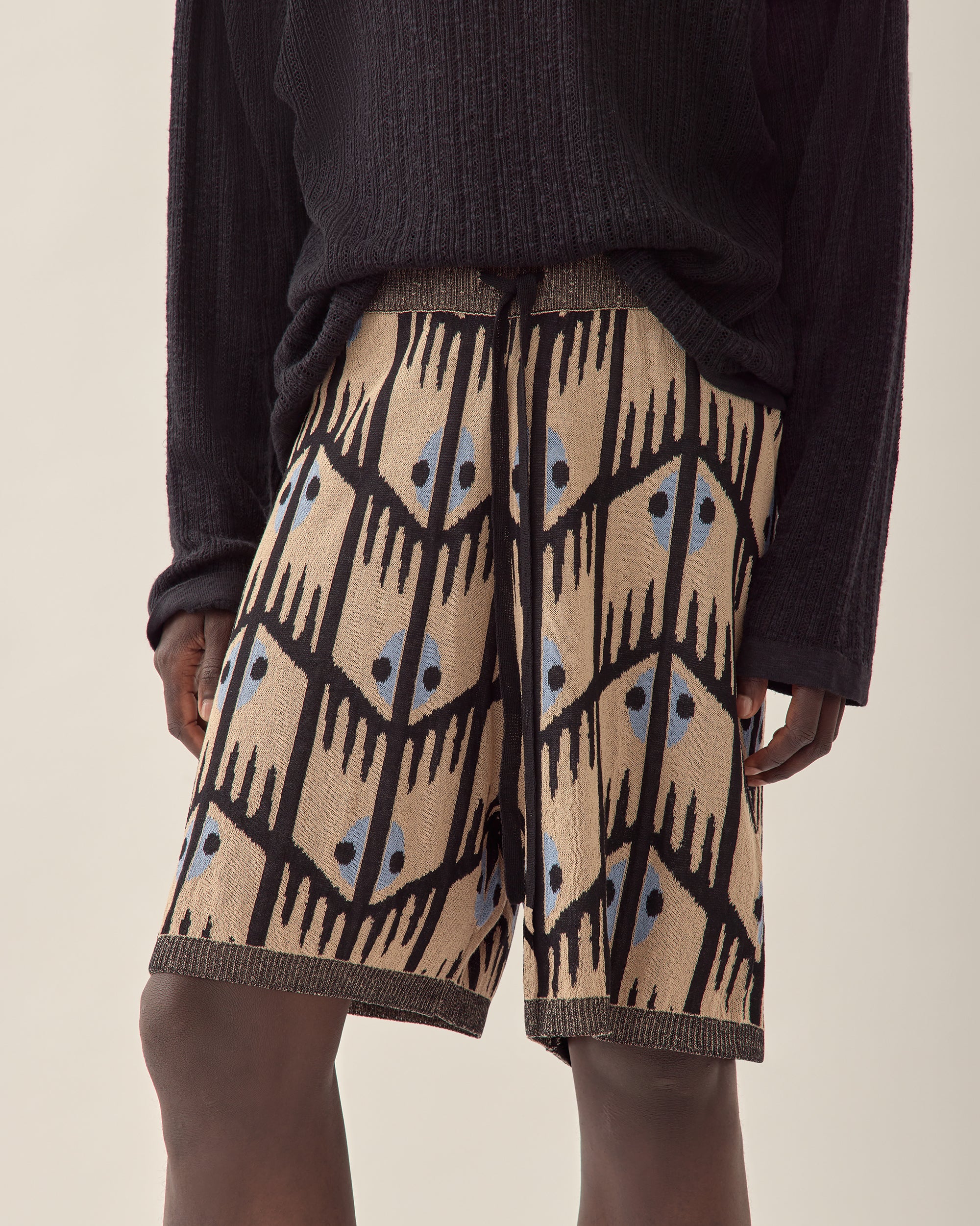 Geometric Jacquard Short