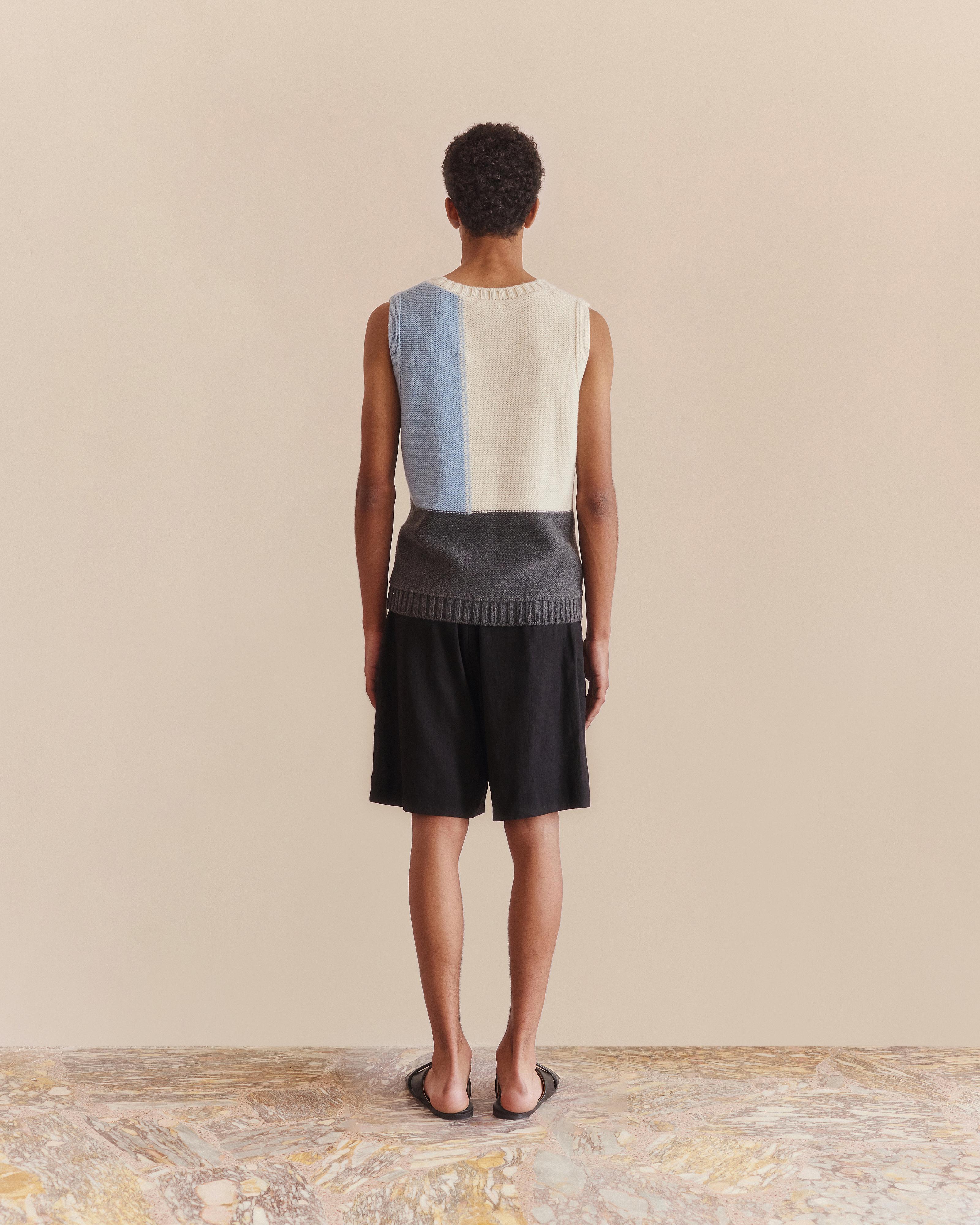 Colour Block Knit Vest - COMMAS