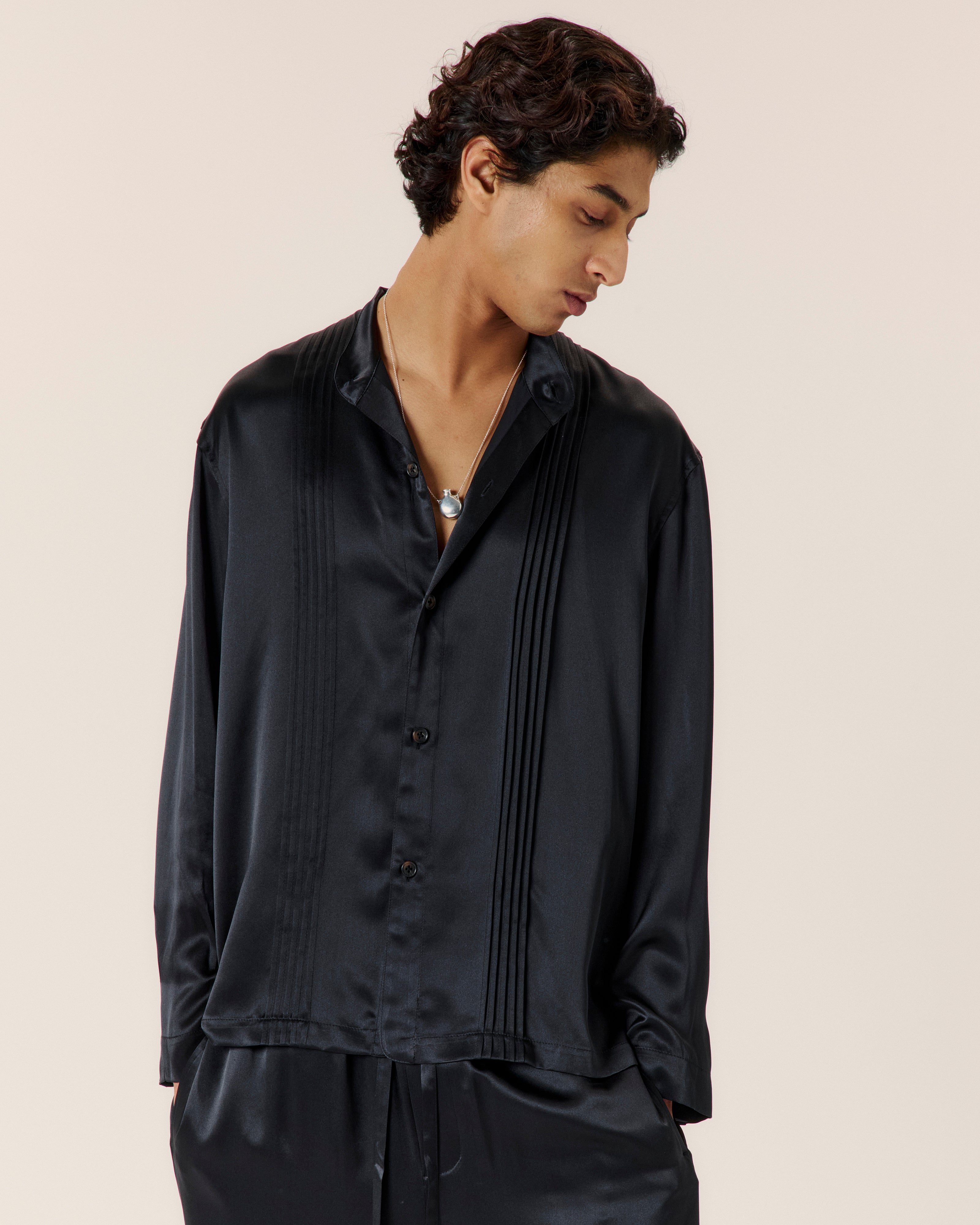 Black Pleated Silk Stand Collar Shirt | COMMAS – Resortwear