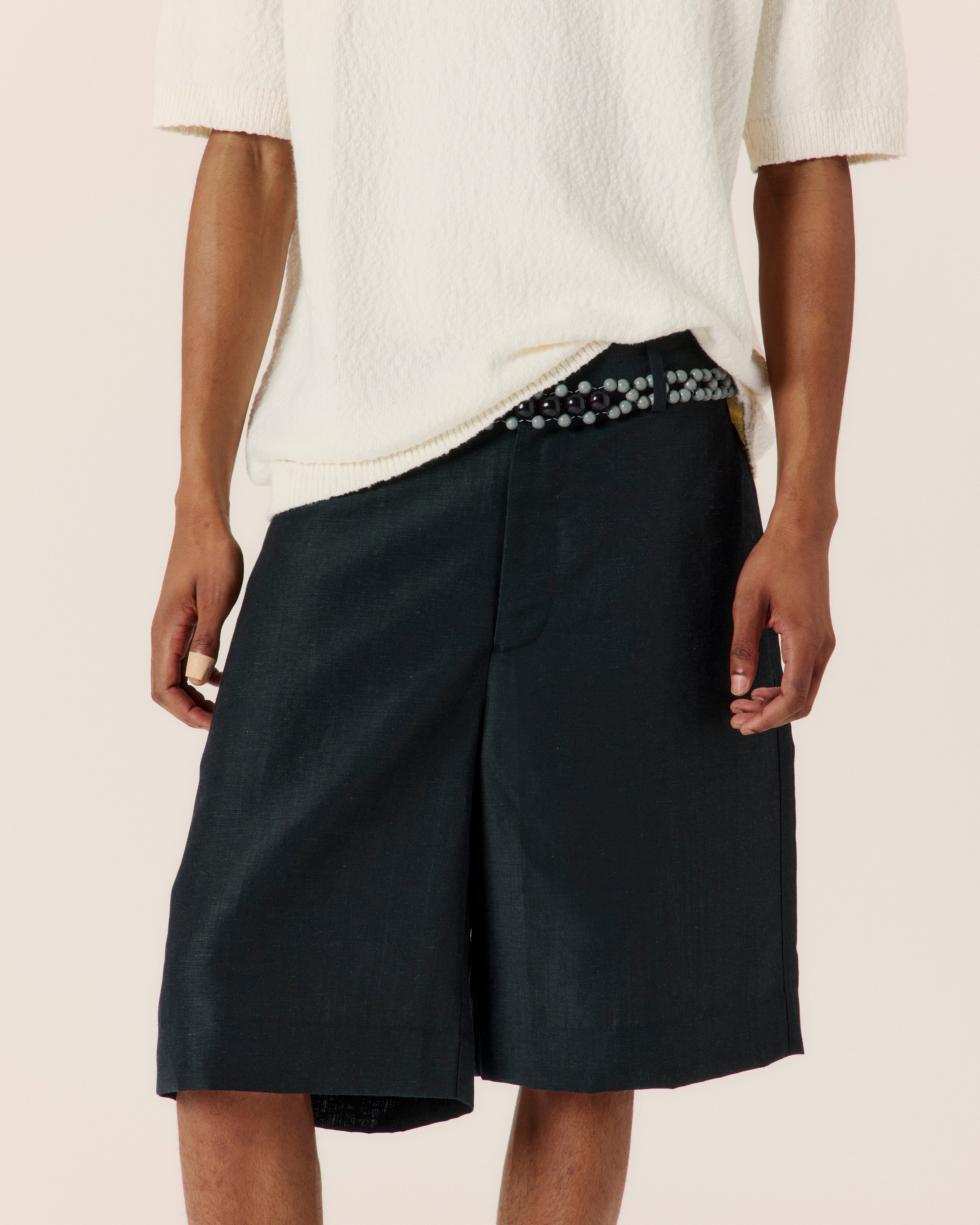 Wool Linen Tailored Short - COMMAS