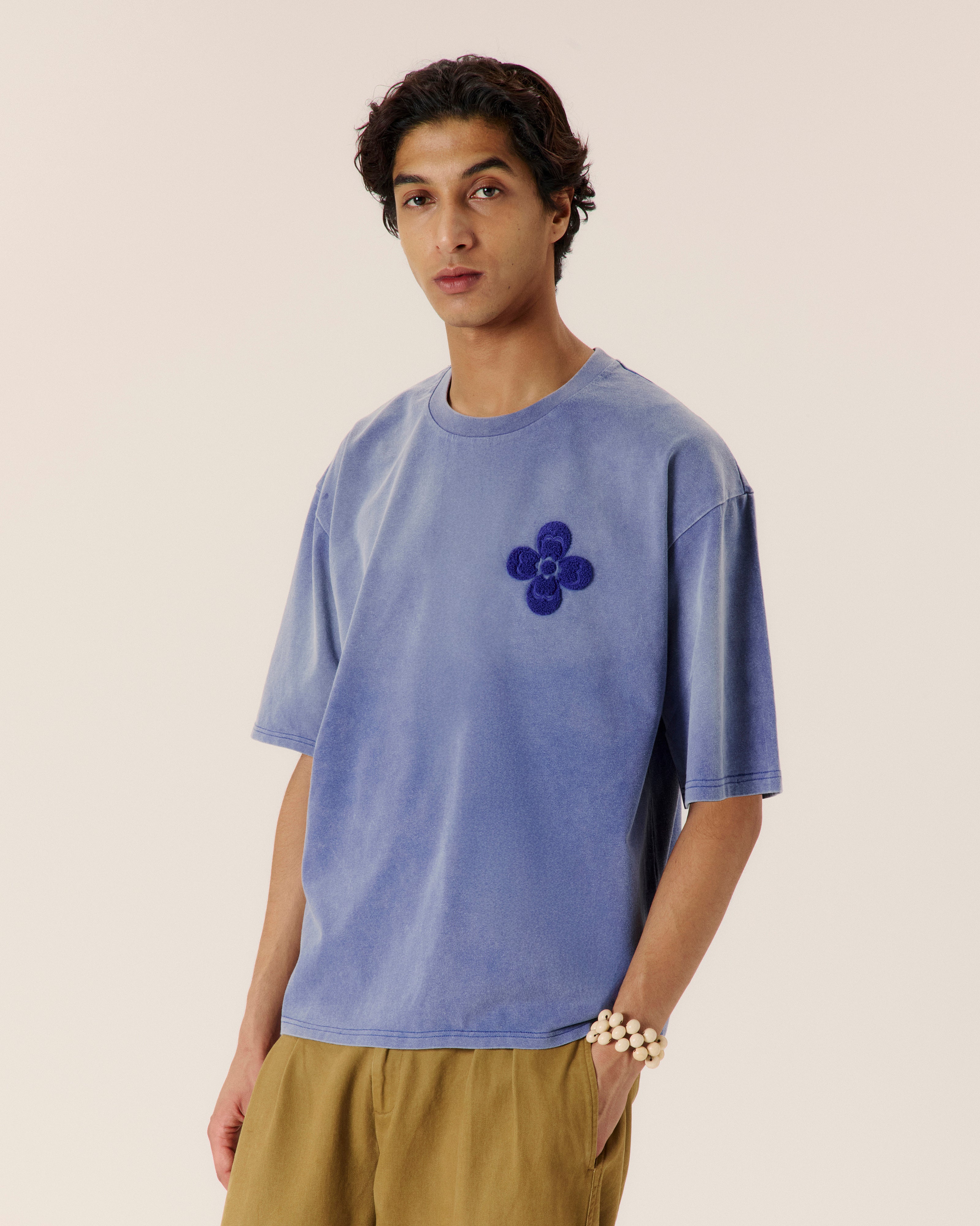 Embroidered Classic Tee - COMMAS