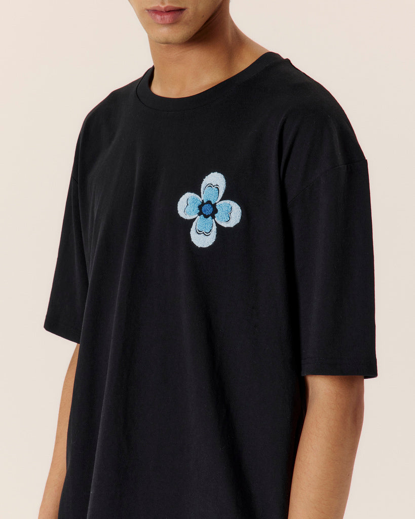 Embroidered Classic Tee - COMMAS 